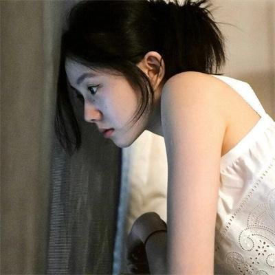 关人七事国语 海报